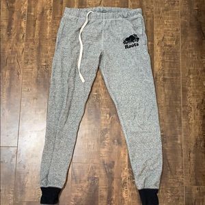 Roots joggers